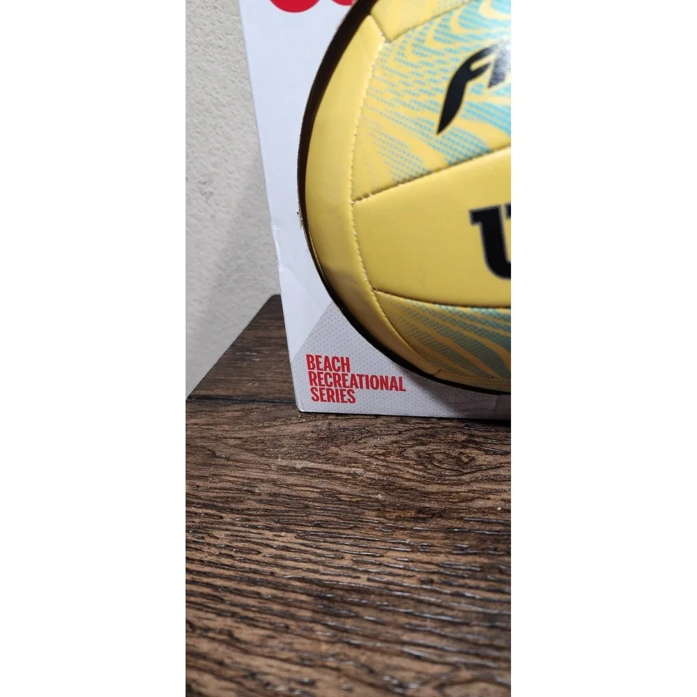 WILSON FREESTYLE VOLLY BALL Beach Size Official Surface Beach New
